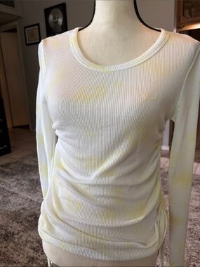 PINK Victoria's Secret White with Pale Yellow Tie-Dye Ribbed Long Sleeve Top